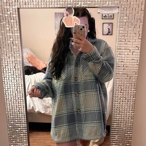 Plaid shacket 2xl NWOT